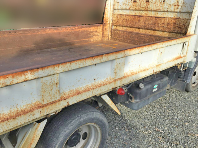 三菱ふそうキャンターダンプ小型（2t・3t）[写真08]