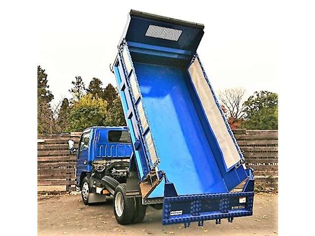 いすゞエルフダンプ小型（2t・3t）[写真02]