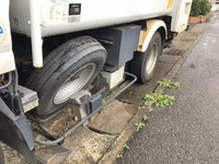 いすゞエルフパッカー車（塵芥車）小型（2t・3t）[写真24]