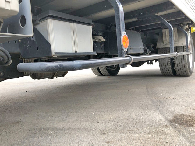 いすゞエルフアルミバン小型（2t・3t）[写真19]