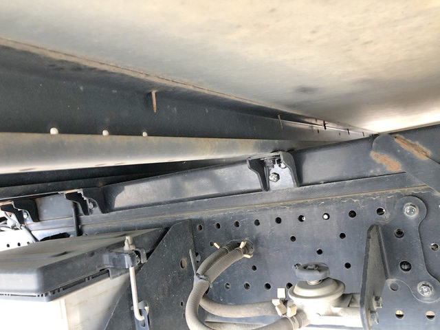 いすゞエルフアルミバン小型（2t・3t）[写真24]