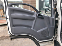 いすゞエルフアルミバン小型（2t・3t）[写真30]