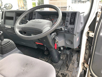 いすゞエルフアルミバン小型（2t・3t）[写真28]