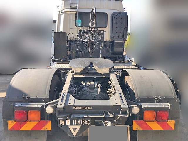 いすゞギガトレーラーヘッド（トラクターヘッド）大型（10t）[写真03]