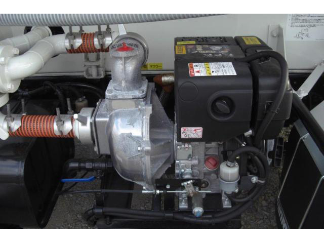 日野レンジャー散水車中型（4t）[写真13]