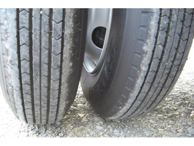 日野レンジャー散水車中型（4t）[写真23]