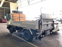 三菱ふそうキャンターアルミブロック小型（2t・3t）[写真04]