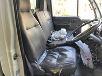 日産アトラス平ボディ小型（2t・3t）[写真11]