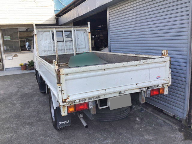 日産アトラス平ボディ小型（2t・3t）[写真03]