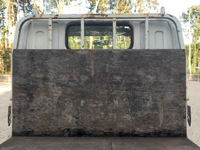 三菱ふそうキャンター平ボディ小型（2t・3t）[写真12]