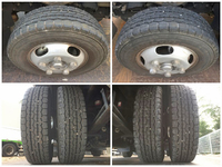 三菱ふそうキャンター平ボディ小型（2t・3t）[写真14]