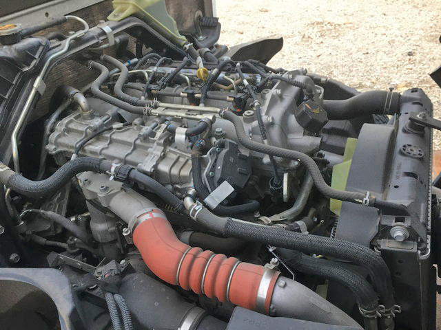 三菱ふそうキャンター平ボディ小型（2t・3t）[写真24]