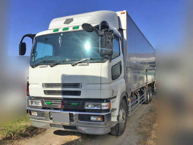 三菱ふそうスーパーグレートアルミウイング大型（10t）[写真02]