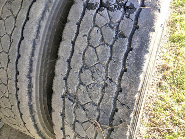 三菱ふそうスーパーグレートアルミウイング大型（10t）[写真08]