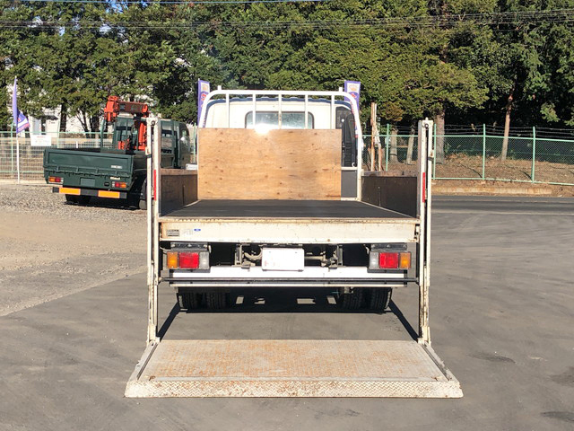 いすゞエルフ平ボディ小型（2t・3t）[写真12]