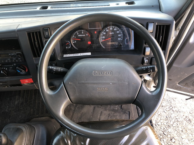 いすゞエルフ平ボディ小型（2t・3t）[写真37]