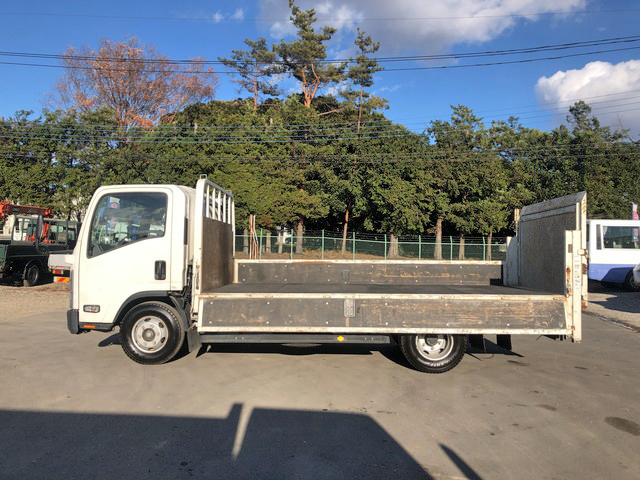 いすゞエルフ平ボディ小型（2t・3t）[写真06]