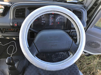 いすゞエルフアルミバン小型（2t・3t）[写真13]