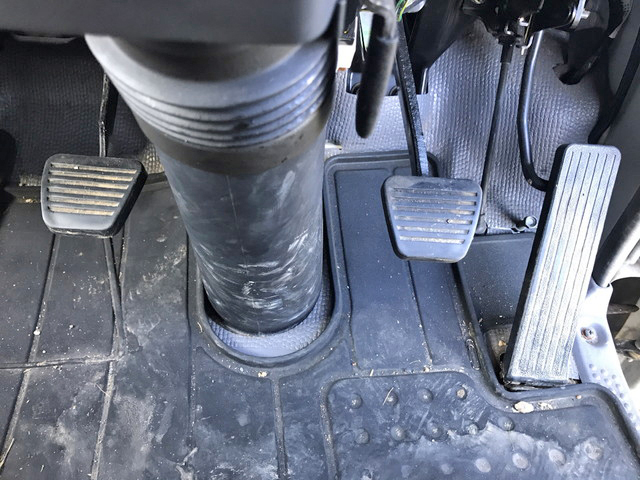 いすゞエルフアルミバン小型（2t・3t）[写真14]