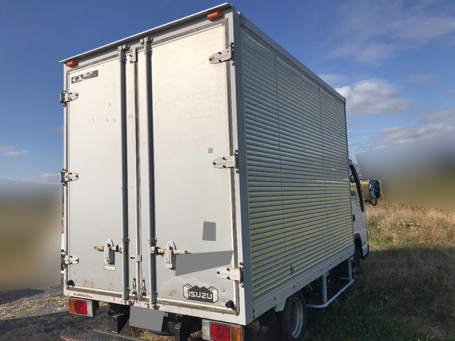 いすゞエルフアルミバン小型（2t・3t）[写真02]