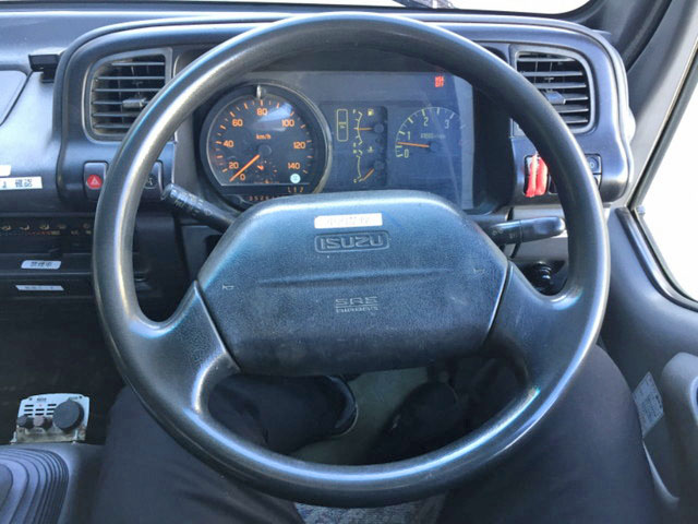 いすゞエルフクレーン4段小型（2t・3t）[写真25]