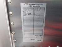 三菱ふそうキャンターアルミバン小型（2t・3t）[写真11]