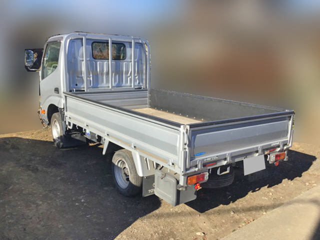 トヨタダイナ平ボディ小型（2t・3t）[写真03]