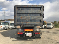 UDトラックスクオンコンテナ専用車大型（10t）[写真08]