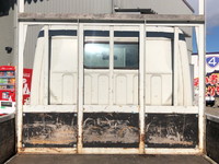 三菱ふそうキャンター平ボディ小型（2t・3t）[写真11]