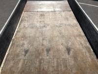 三菱ふそうキャンター平ボディ小型（2t・3t）[写真12]