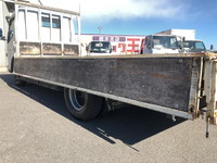 三菱ふそうキャンター平ボディ小型（2t・3t）[写真13]