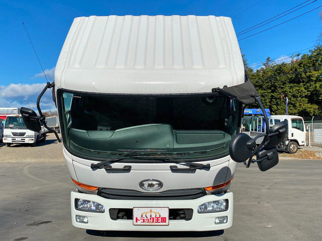 UDトラックスコンドルアルミウイング増トン（6t・8t）[写真10]