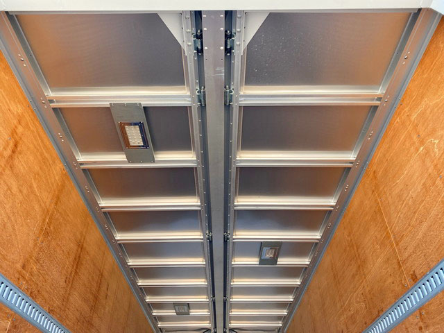 UDトラックスコンドルアルミウイング増トン（6t・8t）[写真16]