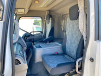 UDトラックスコンドルアルミウイング増トン（6t・8t）[写真31]