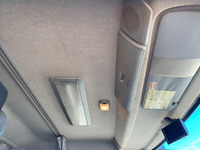 UDトラックスコンドルアルミウイング増トン（6t・8t）[写真34]