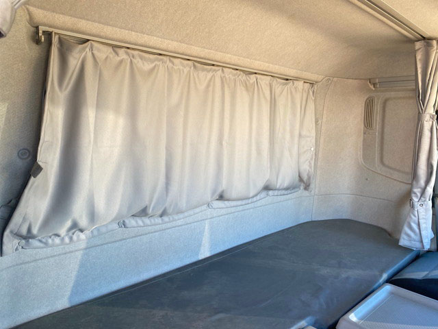 UDトラックスコンドルアルミウイング増トン（6t・8t）[写真35]