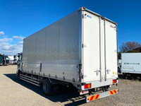 UDトラックスコンドルアルミウイング増トン（6t・8t）[写真04]