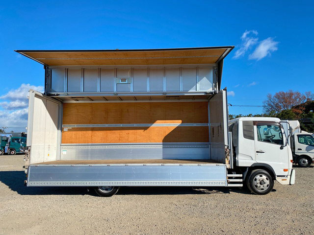 UDトラックスコンドルアルミウイング増トン（6t・8t）[写真08]