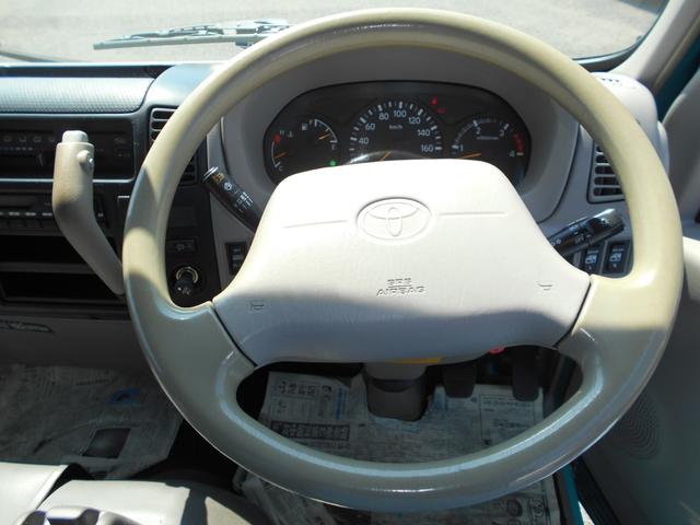 トヨタダイナ平ボディ小型（2t・3t）[写真16]