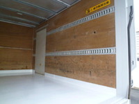 いすゞエルフアルミバン小型（2t・3t）[写真11]