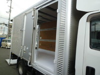 いすゞエルフアルミバン小型（2t・3t）[写真13]