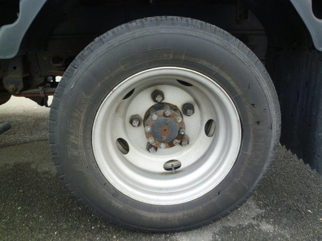 いすゞエルフアルミバン小型（2t・3t）[写真22]