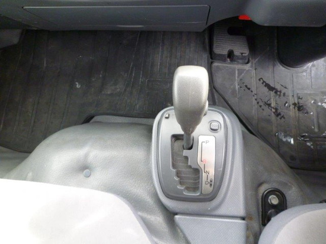 いすゞエルフアルミバン小型（2t・3t）[写真28]