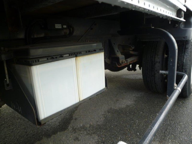 いすゞエルフアルミバン小型（2t・3t）[写真35]