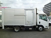 いすゞエルフアルミバン小型（2t・3t）[写真05]