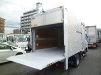 いすゞエルフアルミバン小型（2t・3t）[写真08]