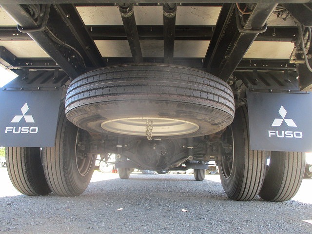 三菱ふそうキャンターアルミウイング小型（2t・3t）[写真20]