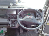 日産アトラス平ボディ小型（2t・3t）[写真09]