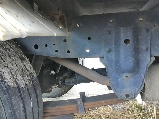 いすゞエルフダブルキャブ（Wキャブ）小型（2t・3t）[写真16]