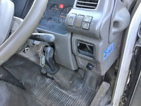 いすゞエルフダブルキャブ（Wキャブ）小型（2t・3t）[写真24]